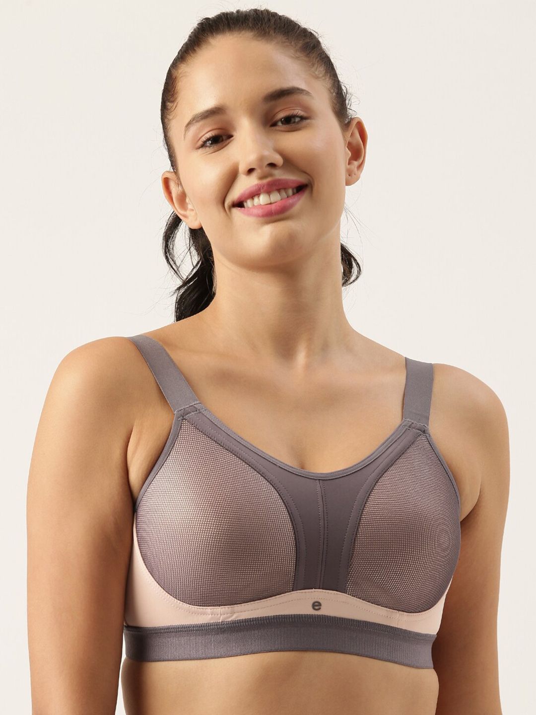 Enamor Grey & Nude-Coloured Colourblocked Workout Bra Lightly Padded Price in India