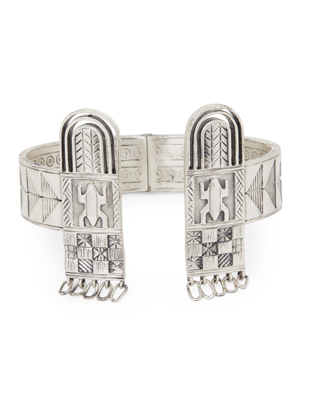 Masaba Women Silver-Toned & Black Silver-Plated Oxidised  Cuff Bracelet Price in India
