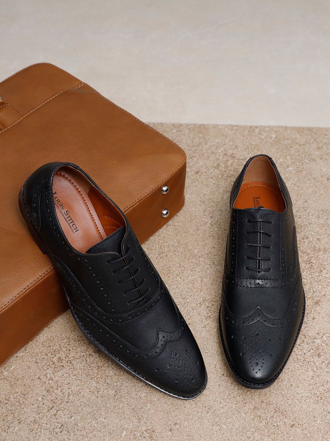 LOUIS STITCH Men Black Solid Genuine Italian Leather Formal Brogues