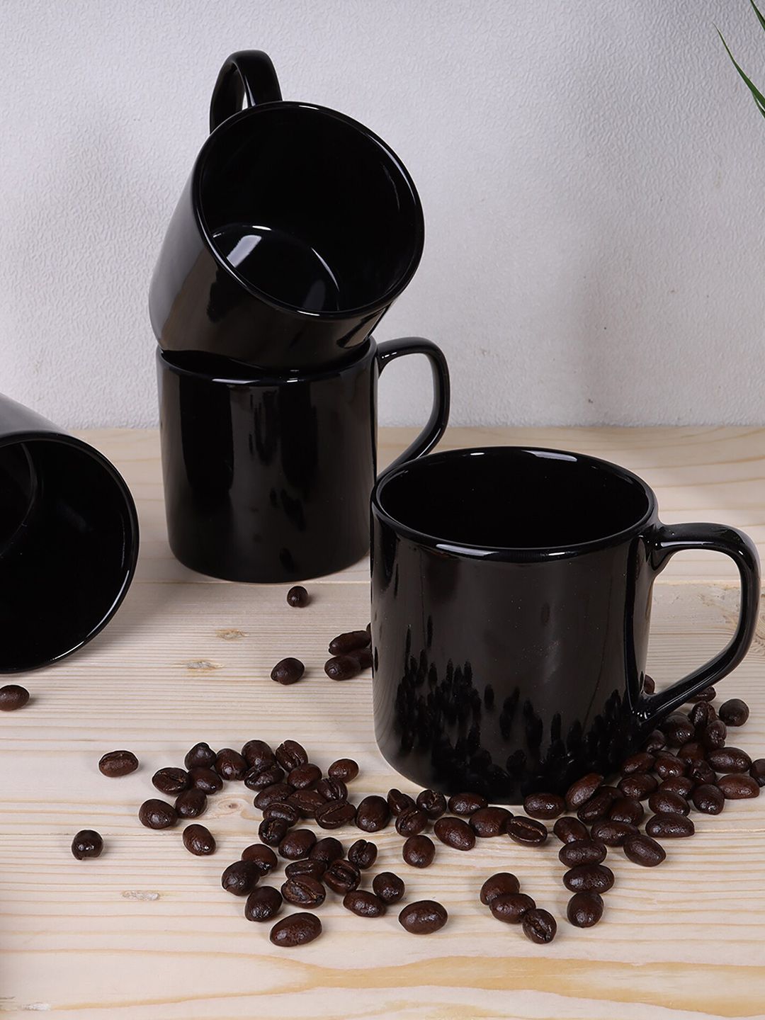 Ariane Set Of 4 Black Handcrafted Porcelain Glossy Diana Cups Price in India