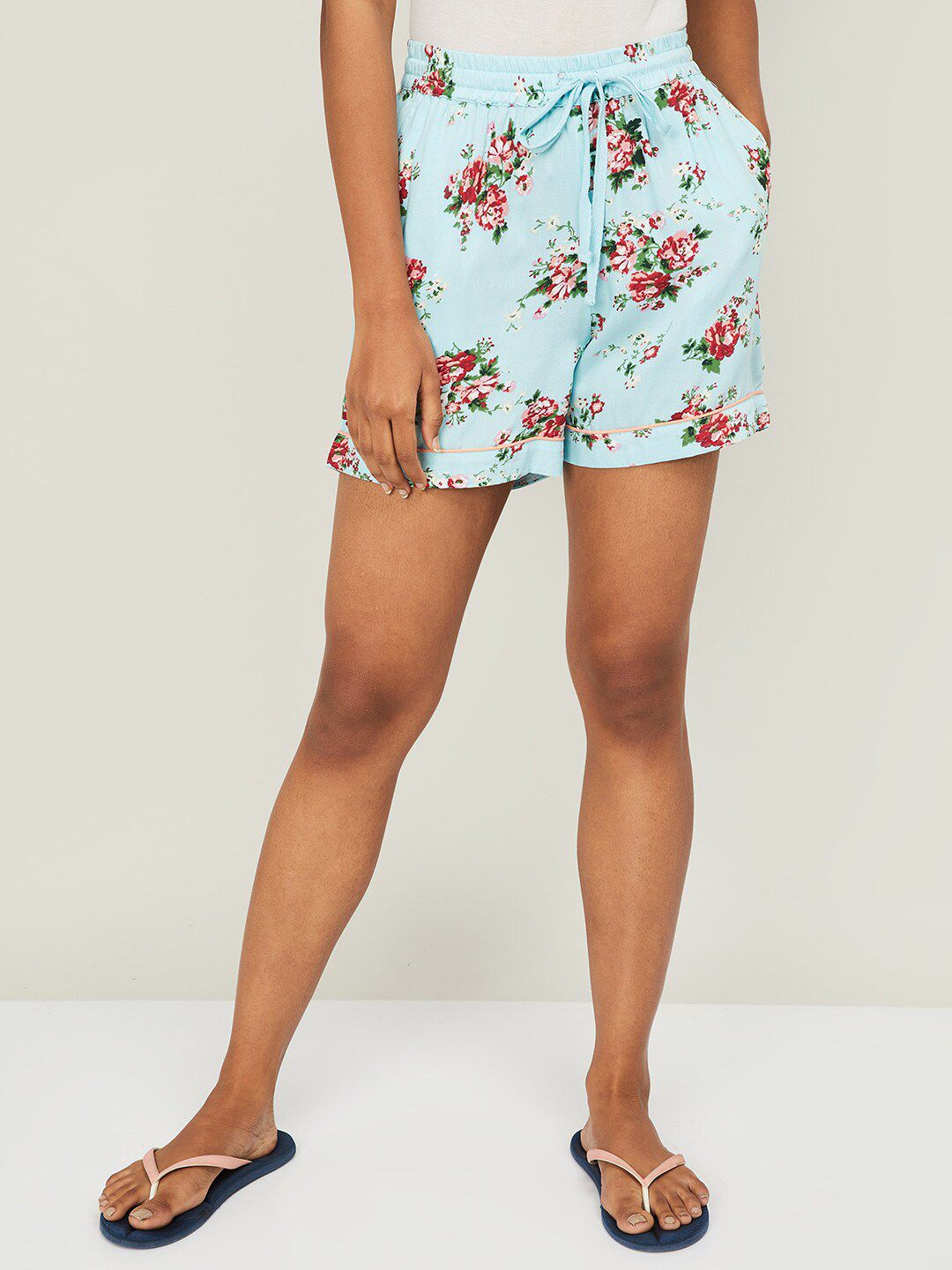 Ginger by Lifestyle Women Blue Floral Lounge Shorts Price in India