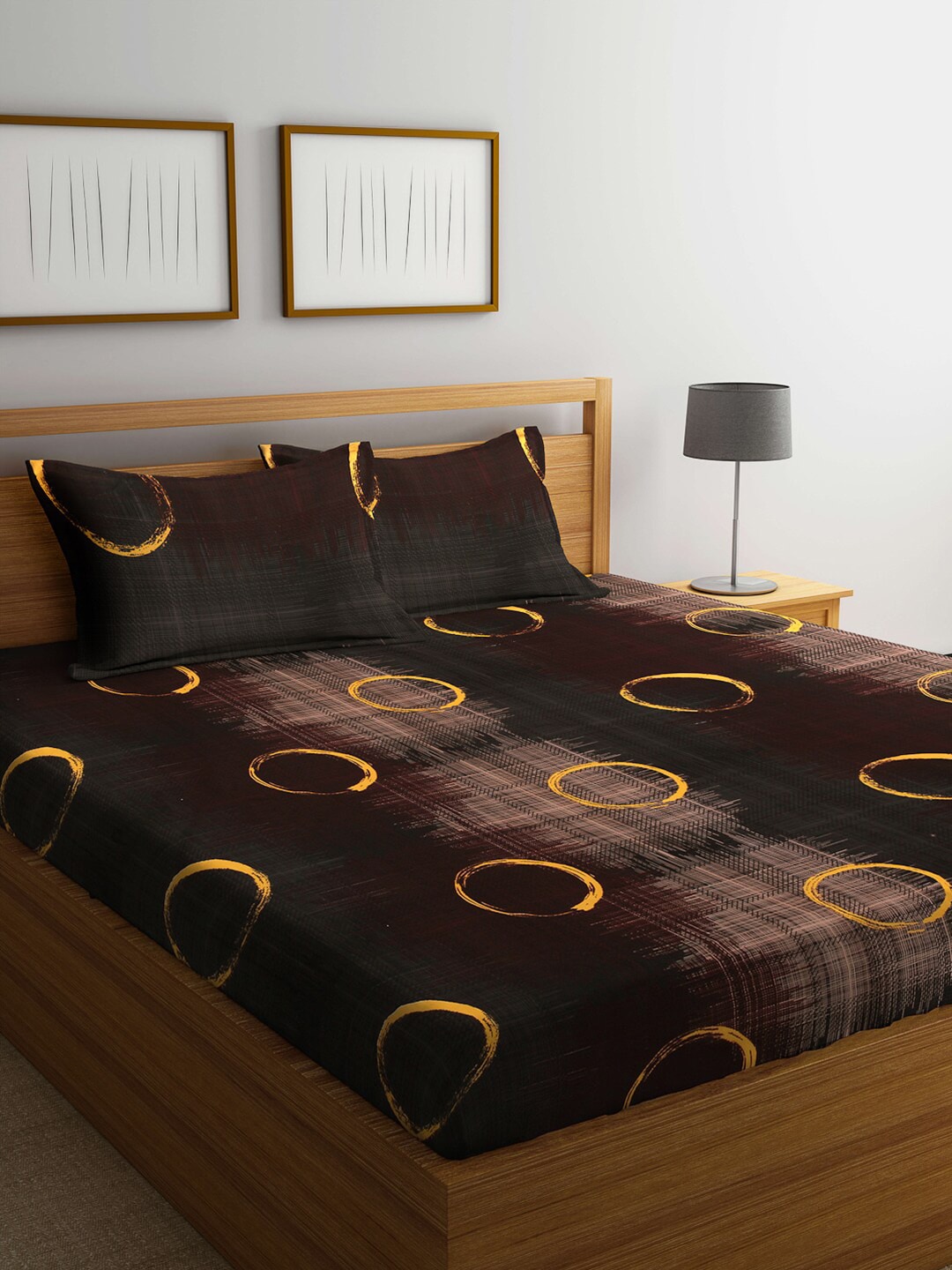 Arrabi Brown & Yellow Geometric 300 TC King Bedsheet with 2 Pillow Covers Price in India