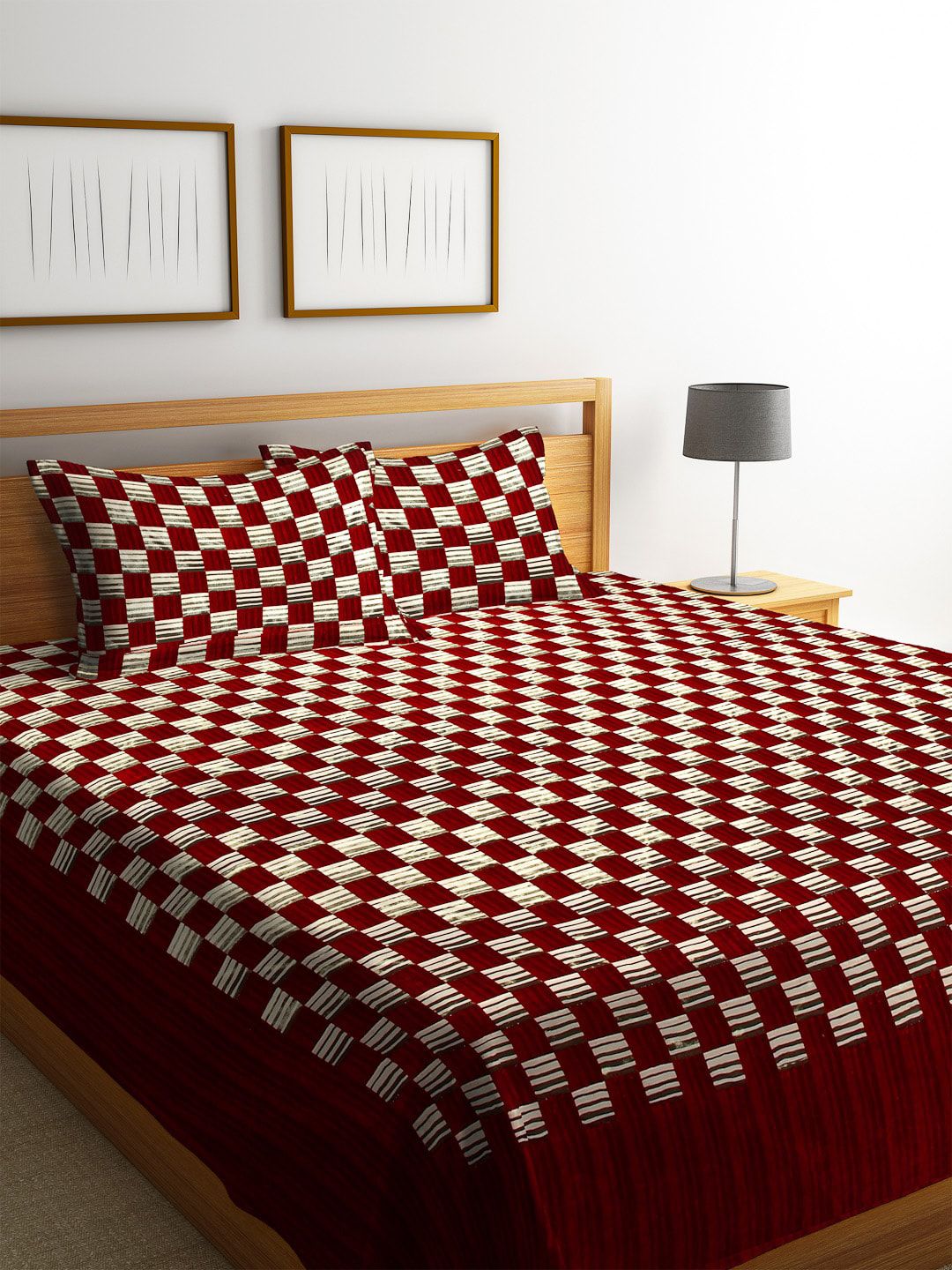 Arrabi Red & Black Geometric Double Bed Cover With 2 Pillow Covers Price in India