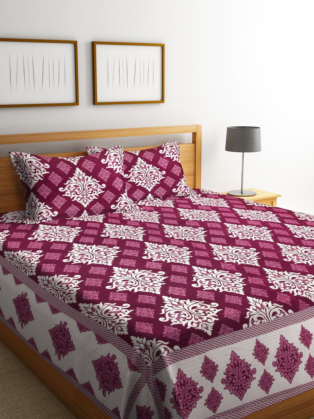 Arrabi Pink & White Floral Double Bed Cover With 2 Pillow Covers Price in India