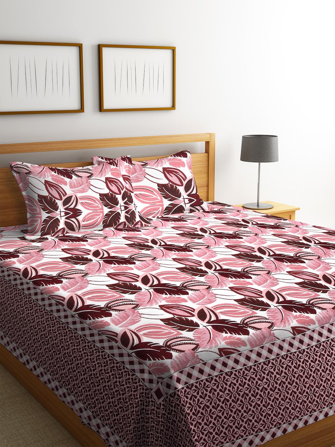 Arrabi Pink & Maroon Floral Printed Double King Bed Cover & 2 Pillow Covers Price in India
