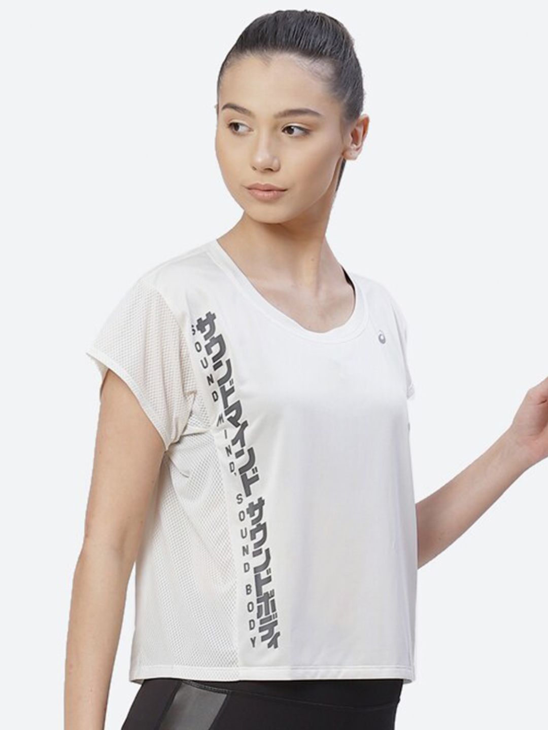 ASICS Women Grey Printed V-Neck Applique RUN SS Running T-shirt Price in India
