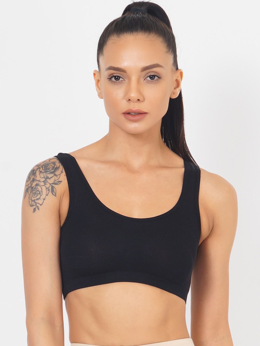 XOXO Design Black Solid Workout Bra Price in India