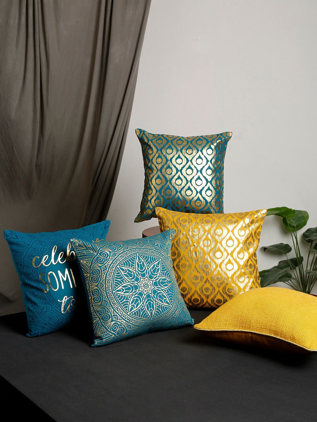 BLANC9 Set Of 5 Blue & Yellow Foil Printed Cotton Square Cushion Covers Price in India