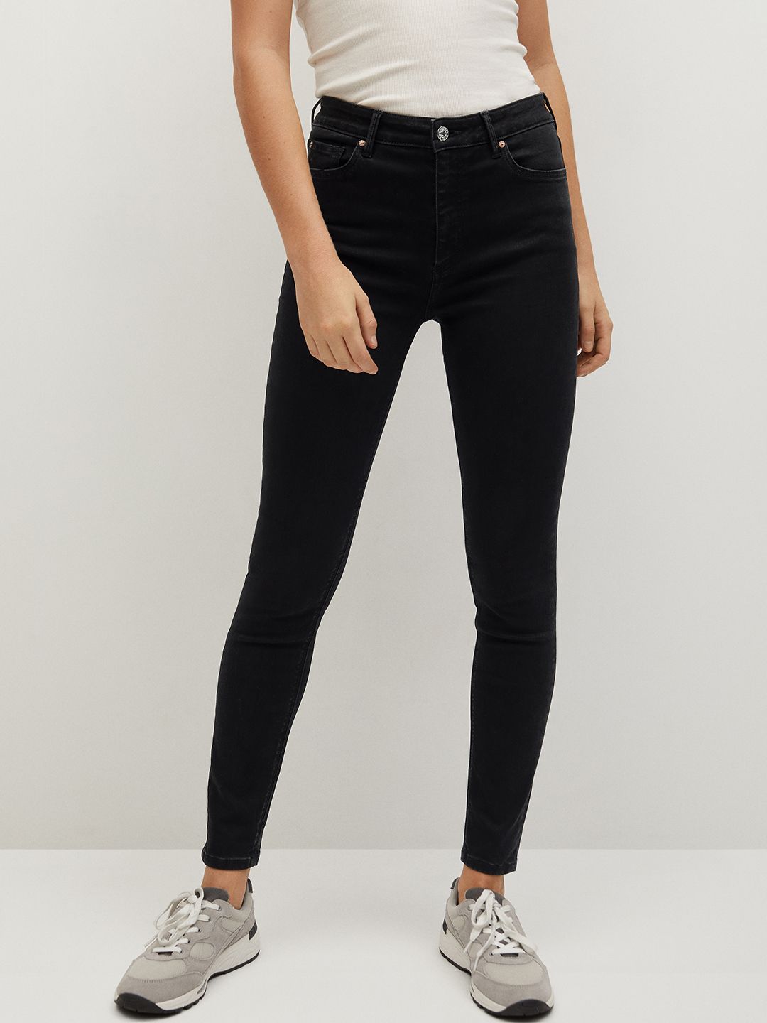 MANGO Women Black Skinny Fit High-Rise Stretchable Jeans Price in India