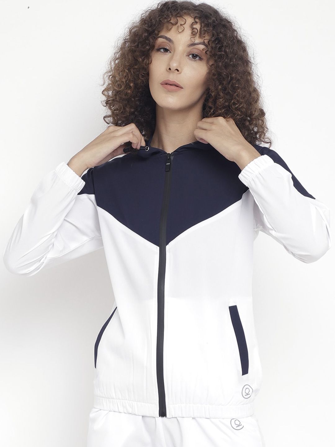 Chkokko Women Navy Blue Colourblocked Sports Jacket Price in India