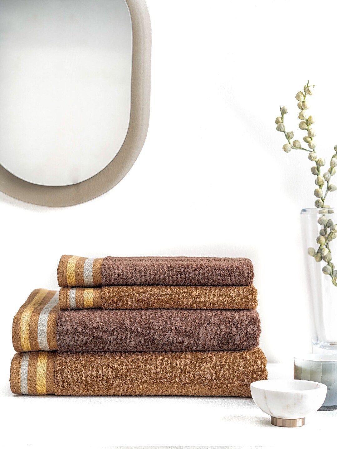 DDecor Set Of 4 Brown Solid Cotton 500 GSM Towels Price in India