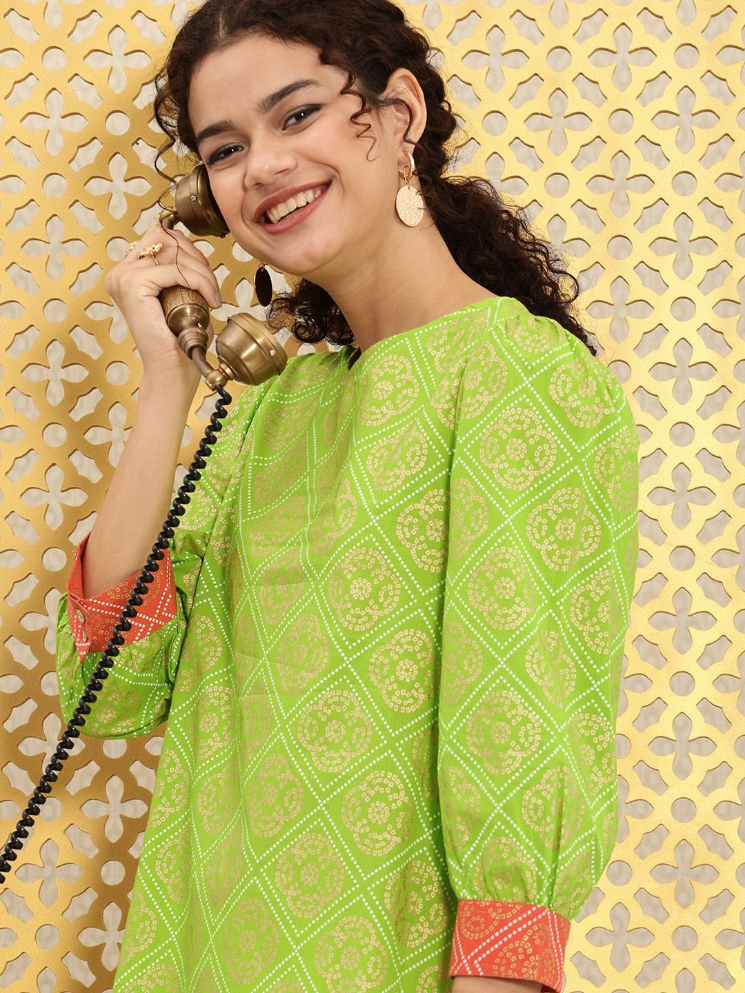 Ode by House of Pataudi Women Green & Gold-Toned Bandhani Foil Printed Rozana Kurta Price in India