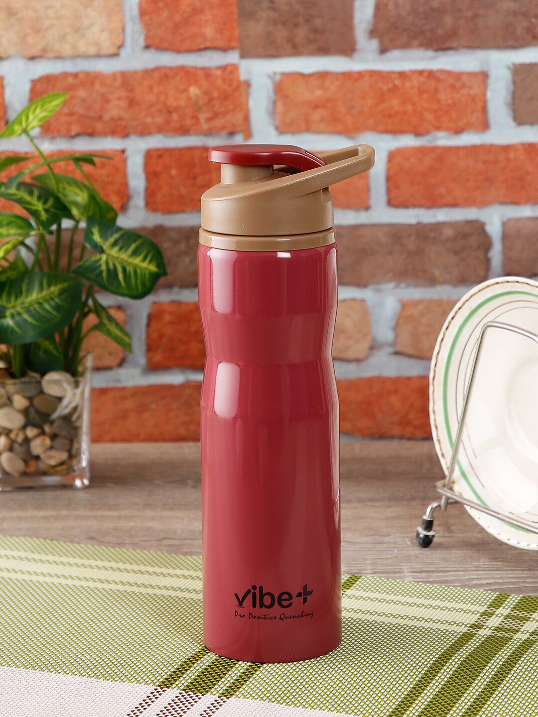Vibe Plus Pink Sports Sipper Bottle 700 ML Price in India