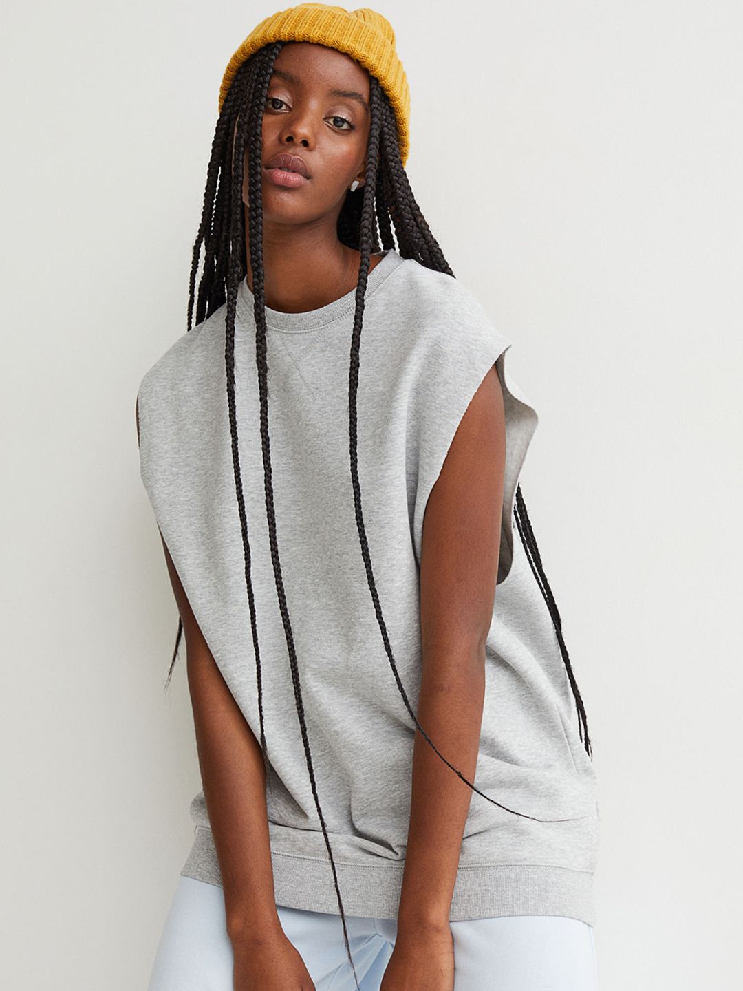 H&M Women Grey Melange Sleeveless sweatshirt Price in India