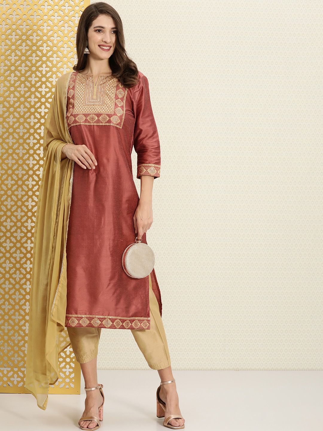 House of Pataudi Women Maroon & Cream Printed Jashn Kurta with Trousers & Dupatta Price in India