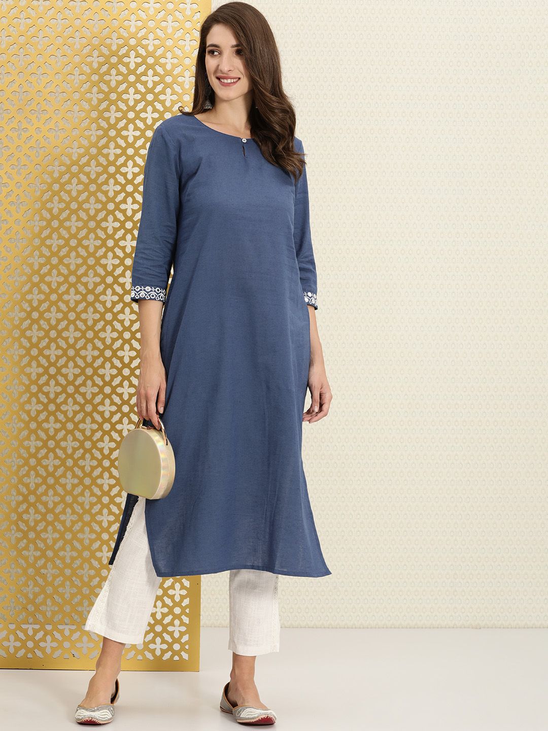 House of Pataudi Women Blue Solid V Neck Rozana Kurta