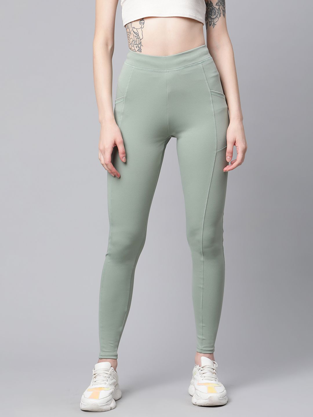 Blinkin Women Green Solid High-Rise Tights Price in India