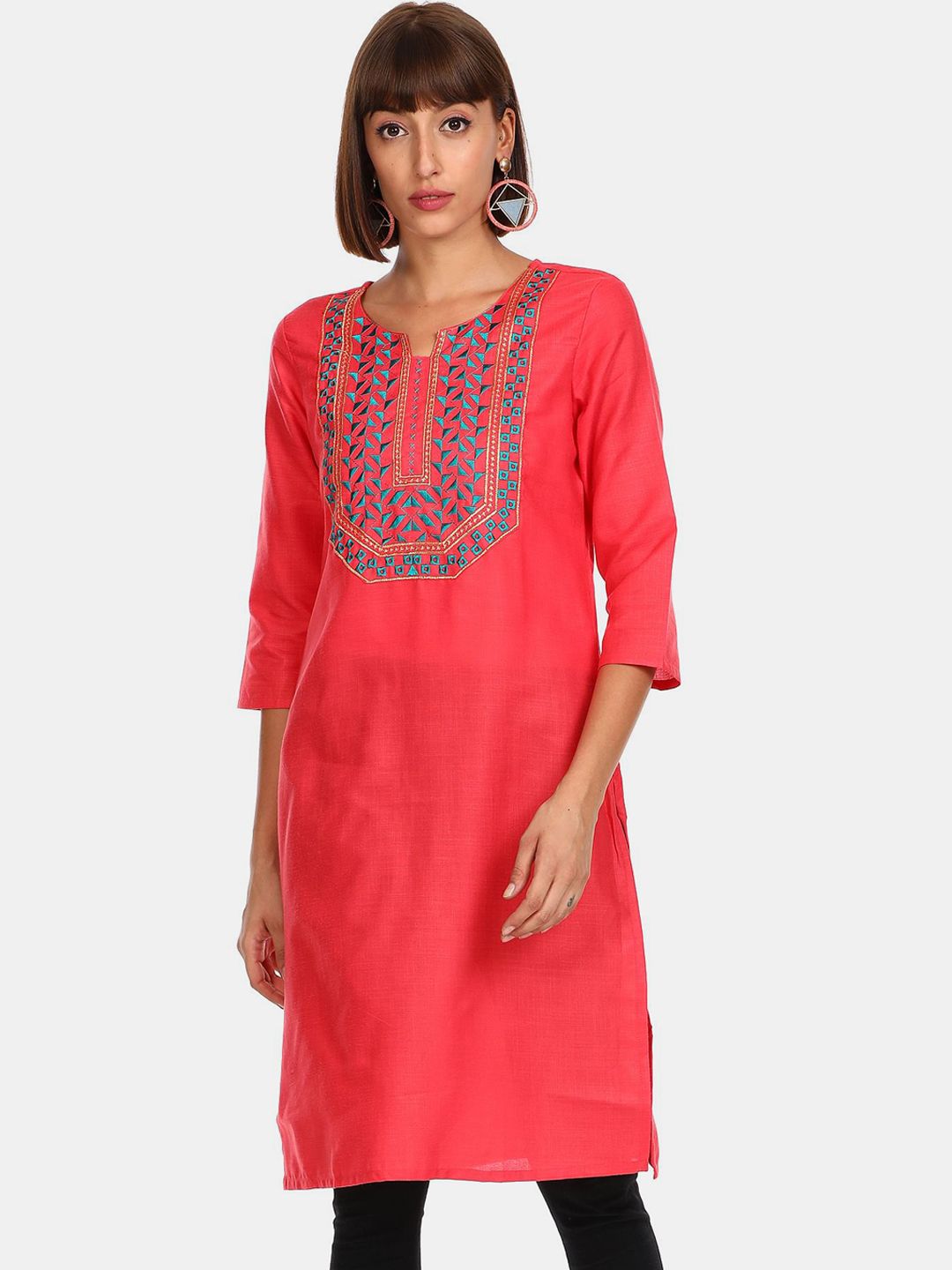 Karigari Women Coral & Teal Geometric Embroidered Thread Work Kurta Price in India