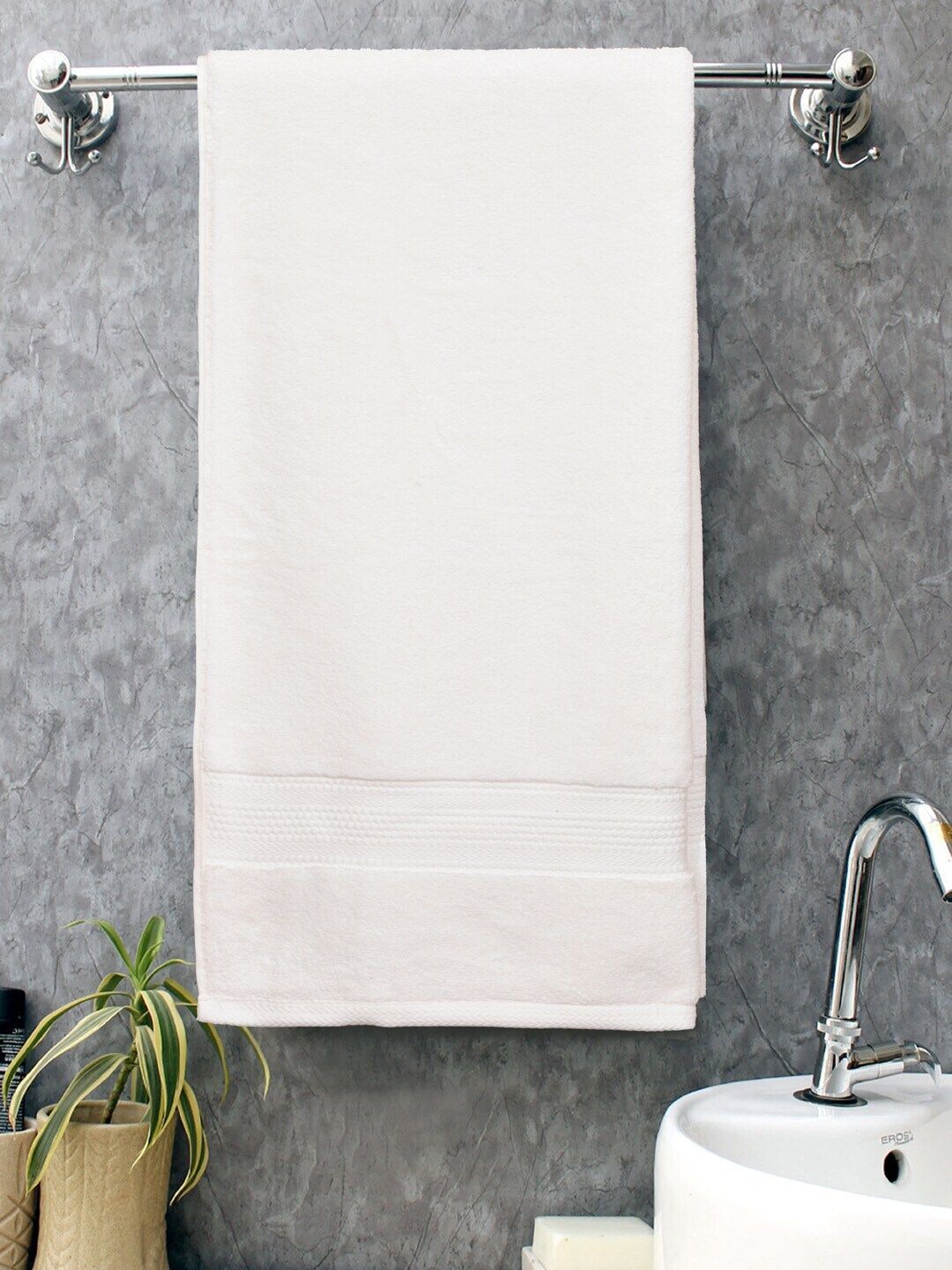 BOMBAY DYEING Cream-Colored Solid Cotton Bath Towel Price in India