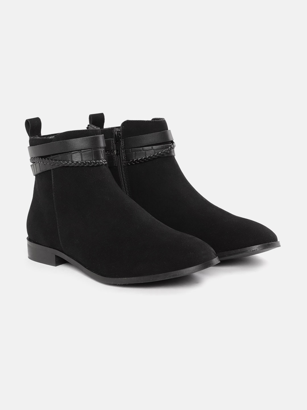 DressBerry Women Black Solid Flat Boots Price in India