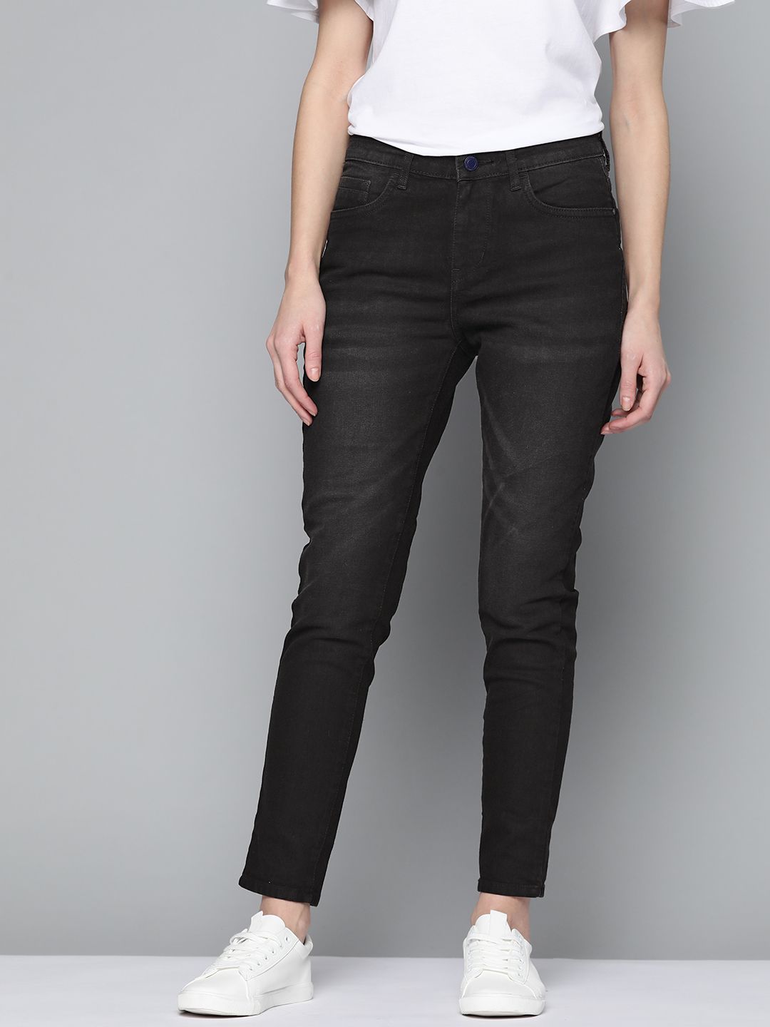 Mast & Harbour Women Black Skinny Fit Light Fade Stretchable Jeans Price in India