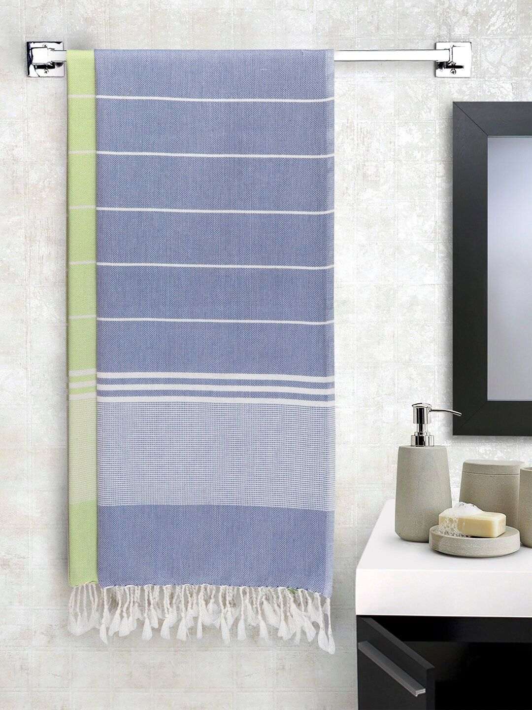 Arrabi Set Of 2 Striped Handwoven Cotton 210 GSM Bath Towels Price in India