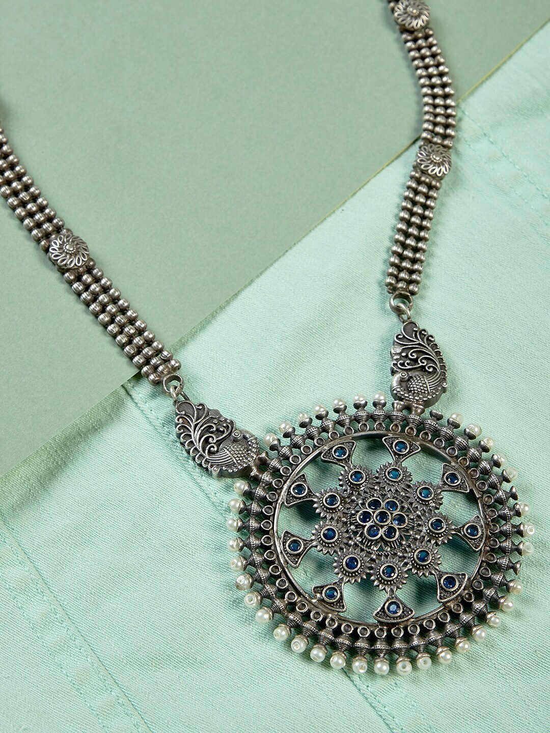 GloBox By ZeroKaata Silver-Toned Brass Silver-Plated Oxidised Necklace Price in India