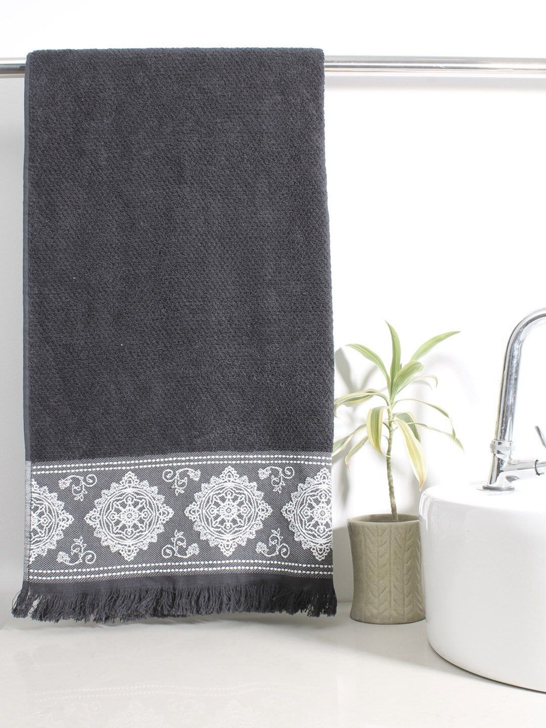 AVI Living Black Embroidered 550 GSM Bath Towel Price in India