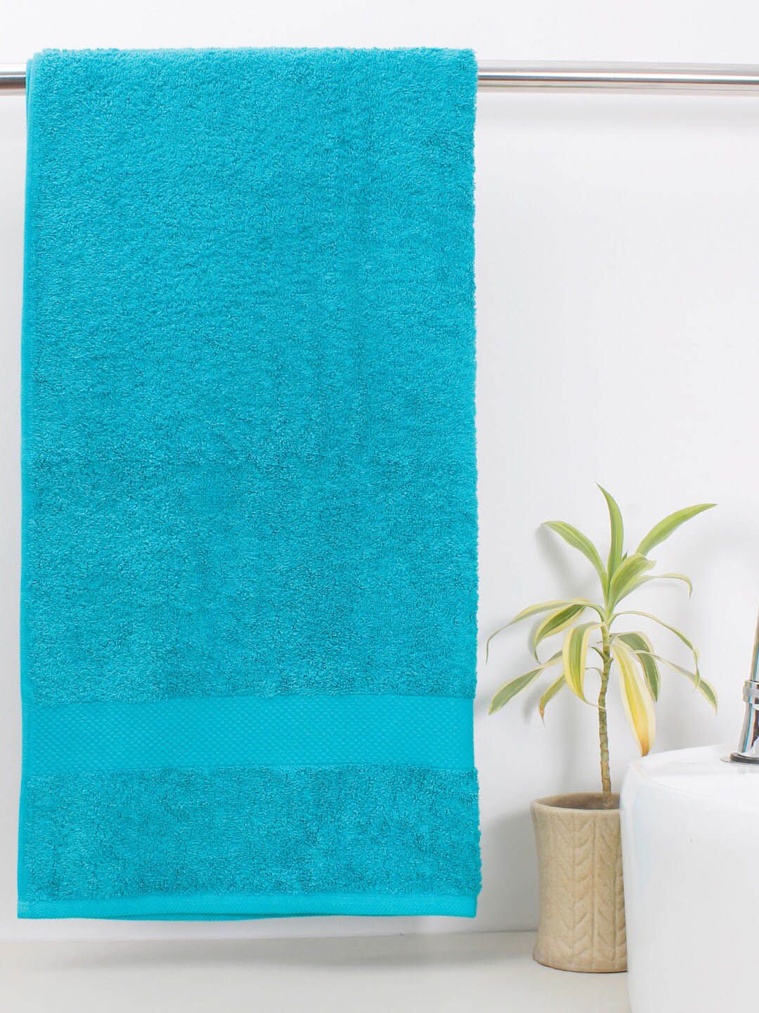 AVI Living Turquoise Blue Solid 500 GSM Bath Towel Price in India