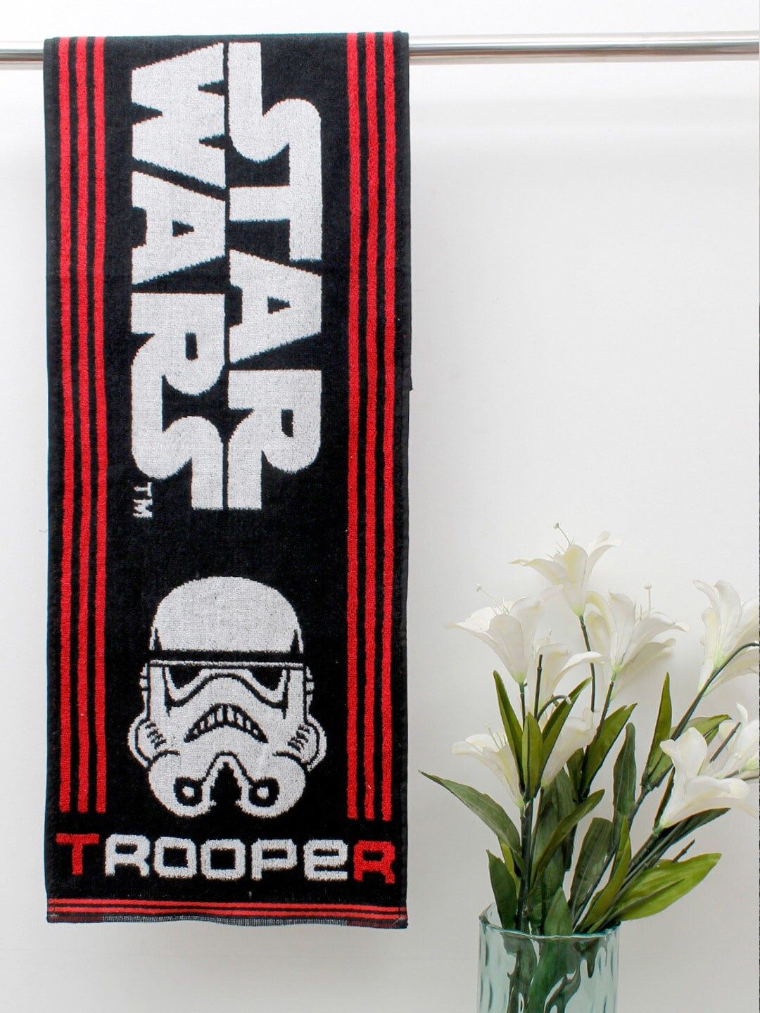 AVI Living Set of 2 Red & Black Star Wars Printed 500 GSM Pure Cotton Hand Towels Price in India