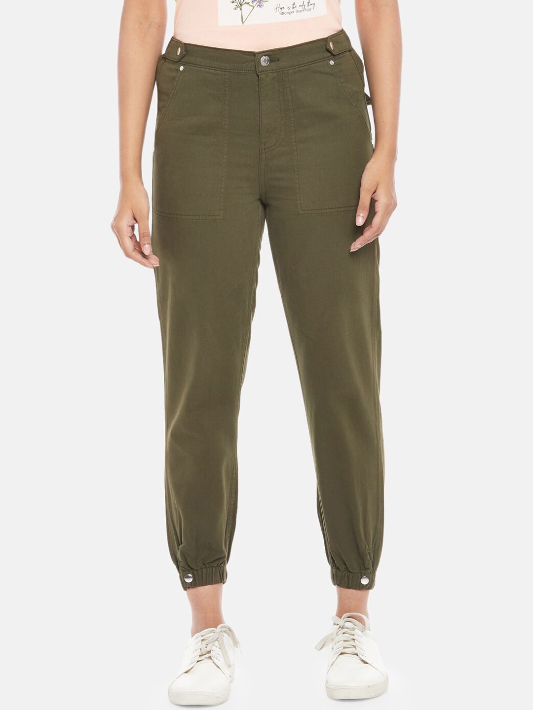 People Women Olive Green Solid Pure Cotton Jogger Jeans Price in India