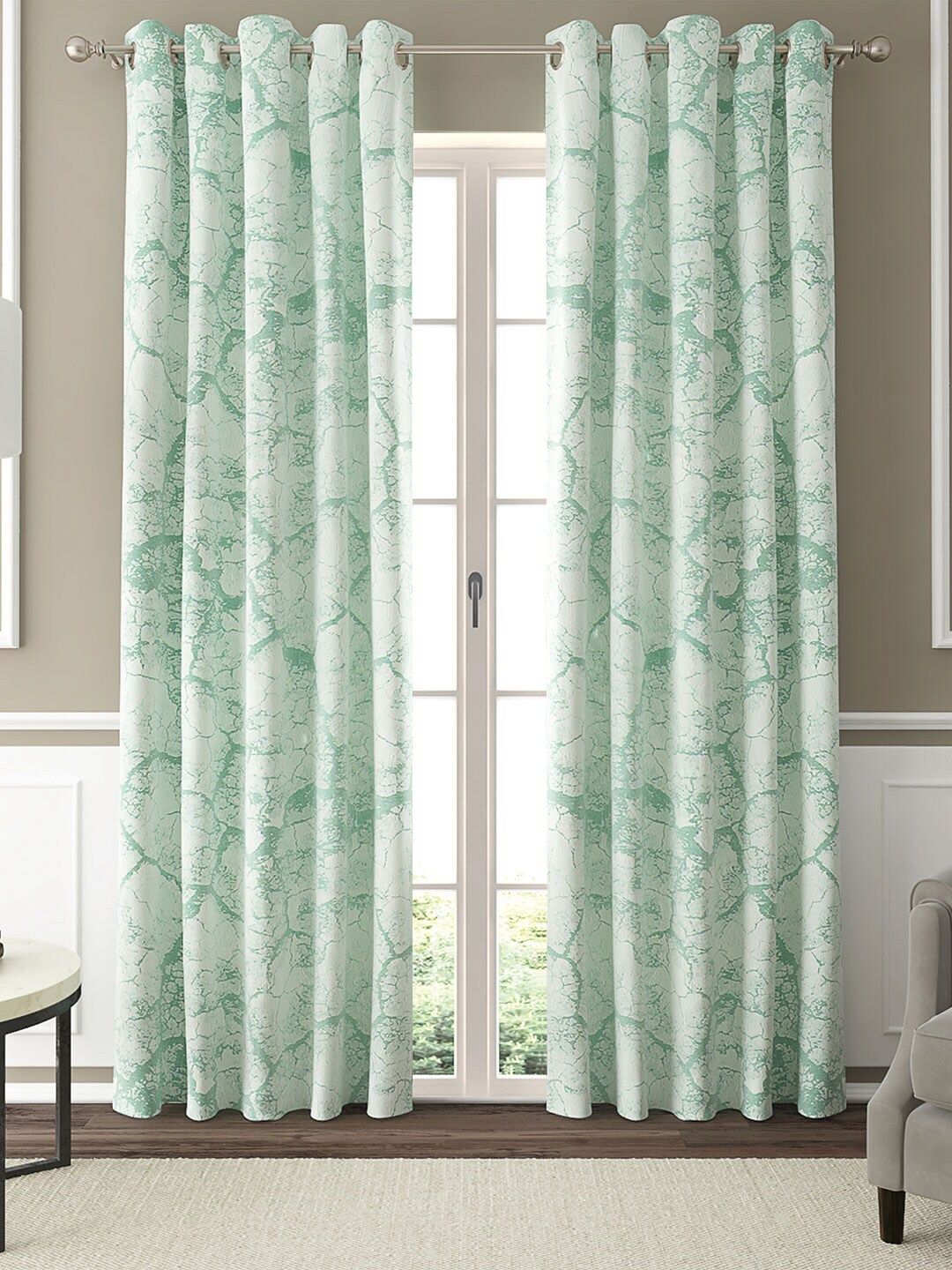 GM Green & White Set of 2 Room Darkening Door Curtains Price in India
