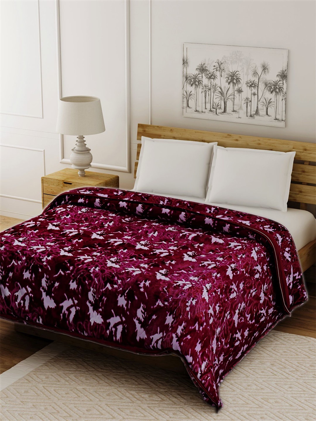 Spangle Maroon & White Floral Mink Heavy Winter 400 GSM Double Bed Blanket Price in India