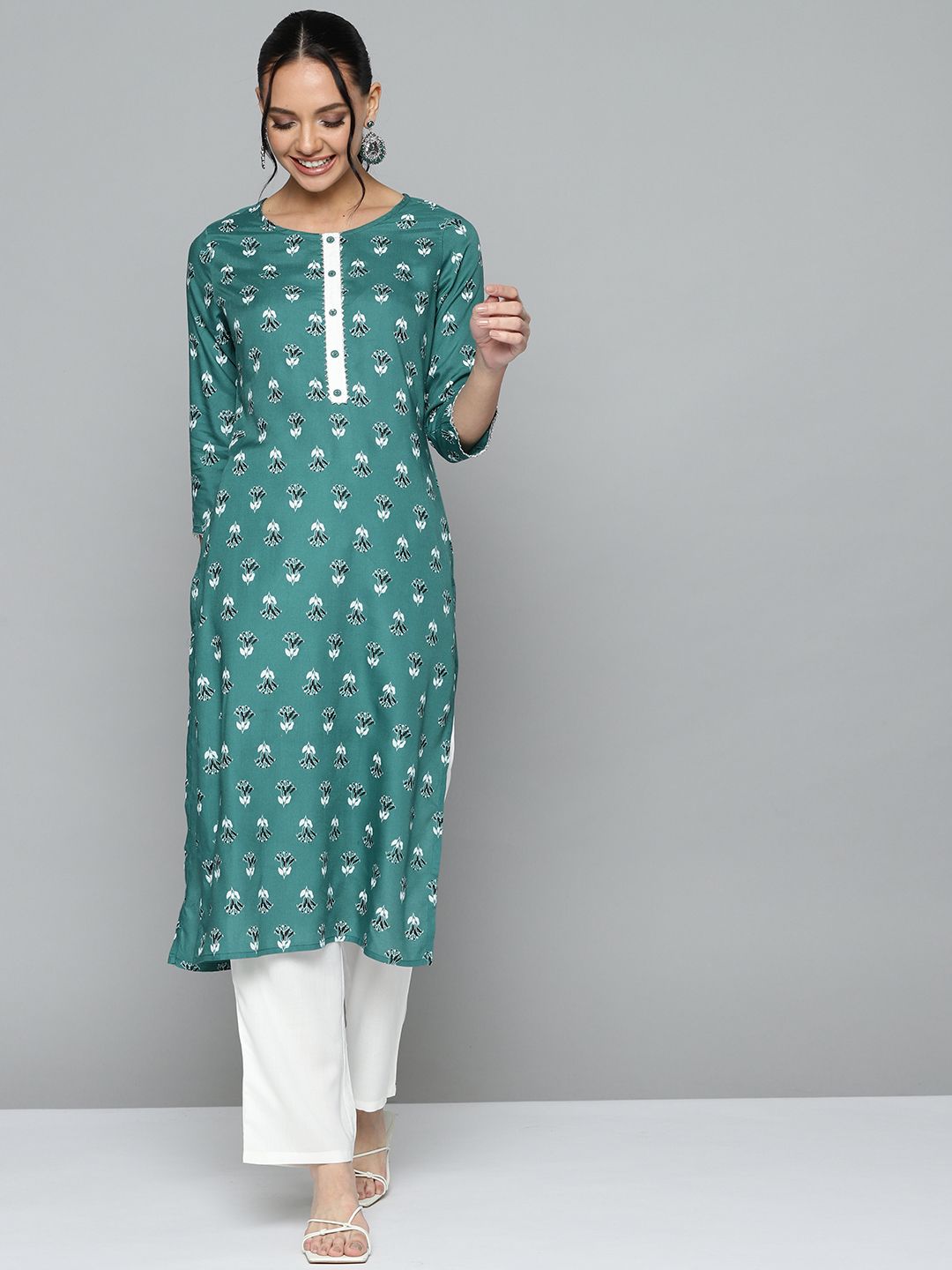 HERE&NOW Women Green Ethnic Motifs Printed Regular Gotta Patti Kurta with Palazzos
