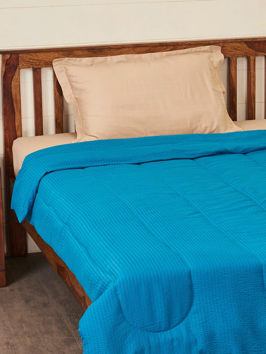 Home Centre Blue Solid Mild Winter 120 GSM Single Bed Comforter Price in India
