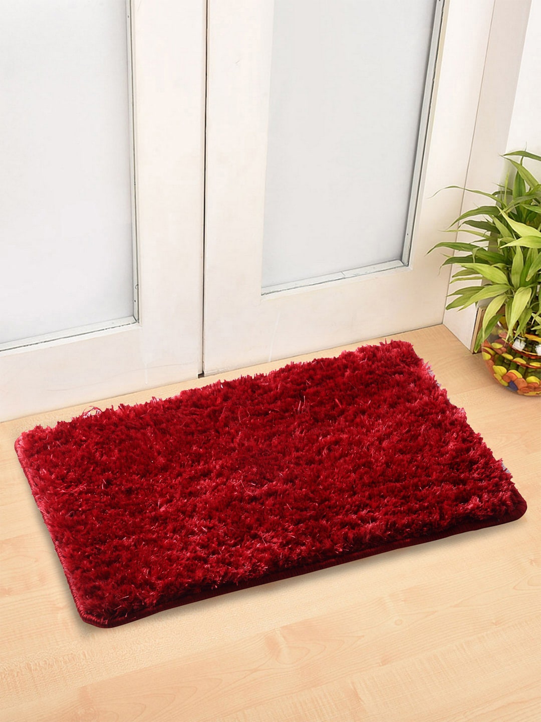 Arrabi Set Of 2 Red Solid Synthetic Floor Mats Price in India
