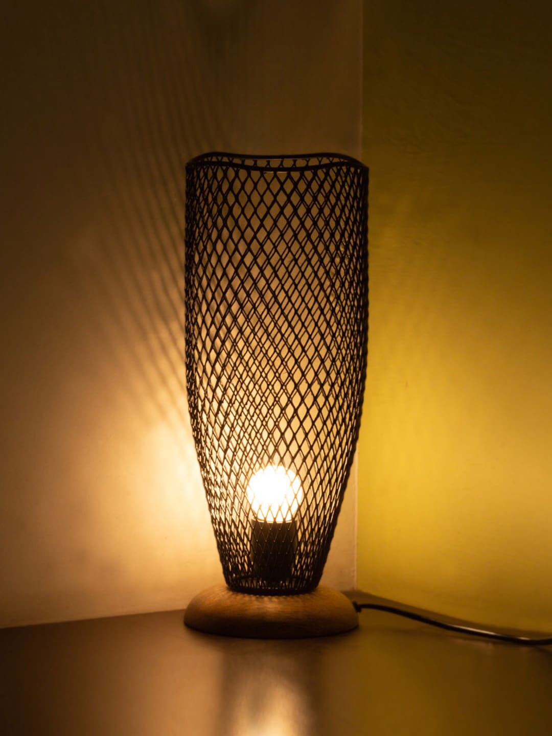 ExclusiveLane Black Textured Contemporary Wooden Table Lamp With Shade Price in India