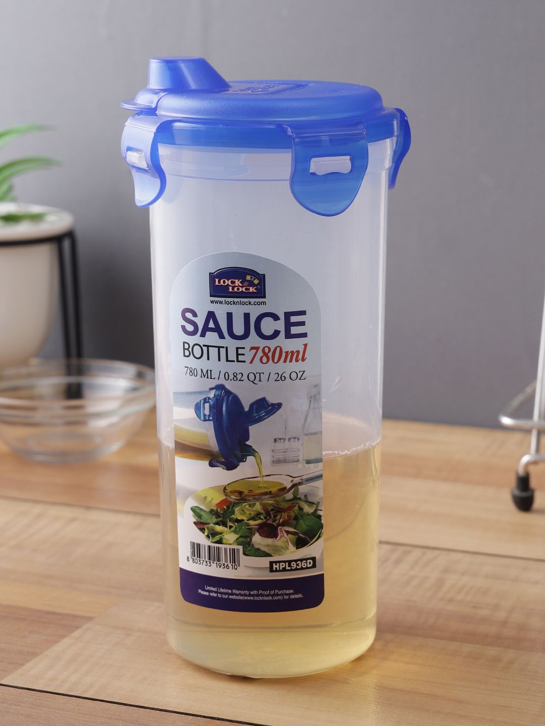 Lock & Lock Transparent Plastic Airtight Oil Bottle With Leak Proof Lid 780 ml Price in India