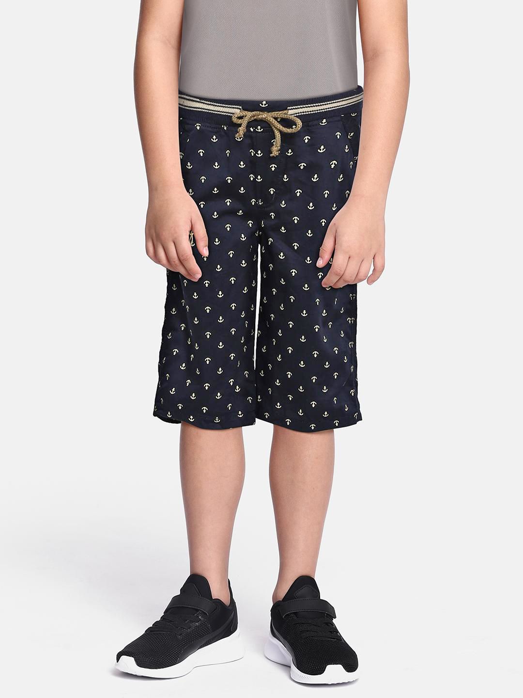 ADBUCKS Boys Blue Printed Relaxed Easy Wash 3/4th Chambray Trousers