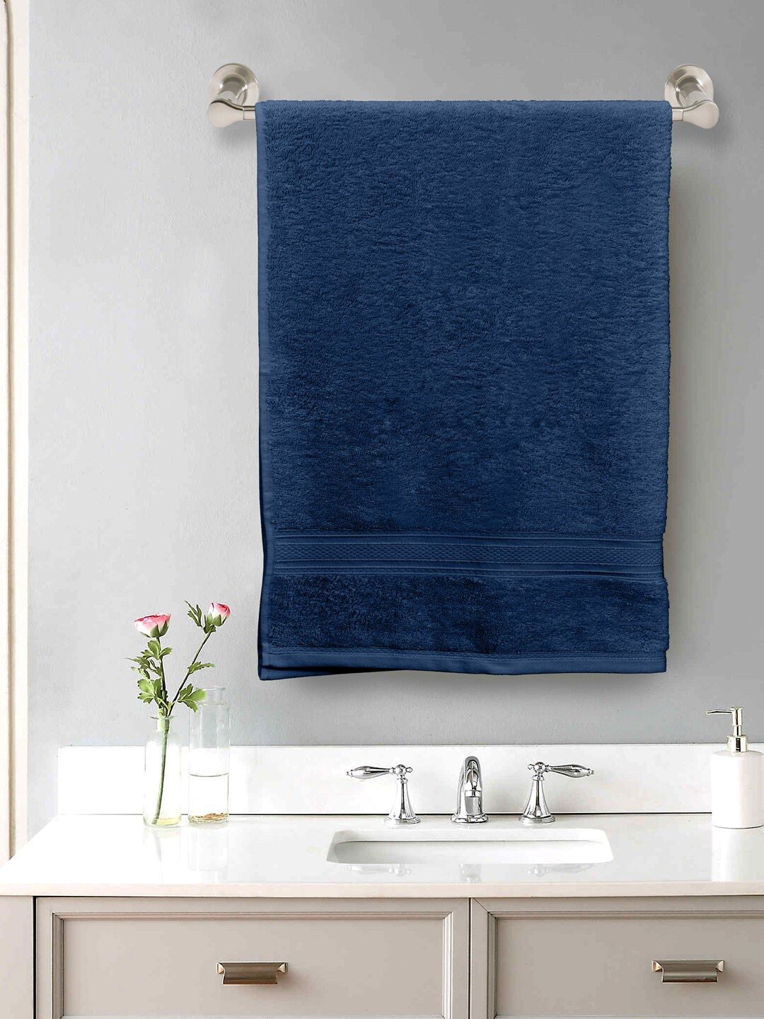 Home Fresh Navy Blue Solid Pure Cotton 550 GSM Classic Plus Bath Towel Price in India