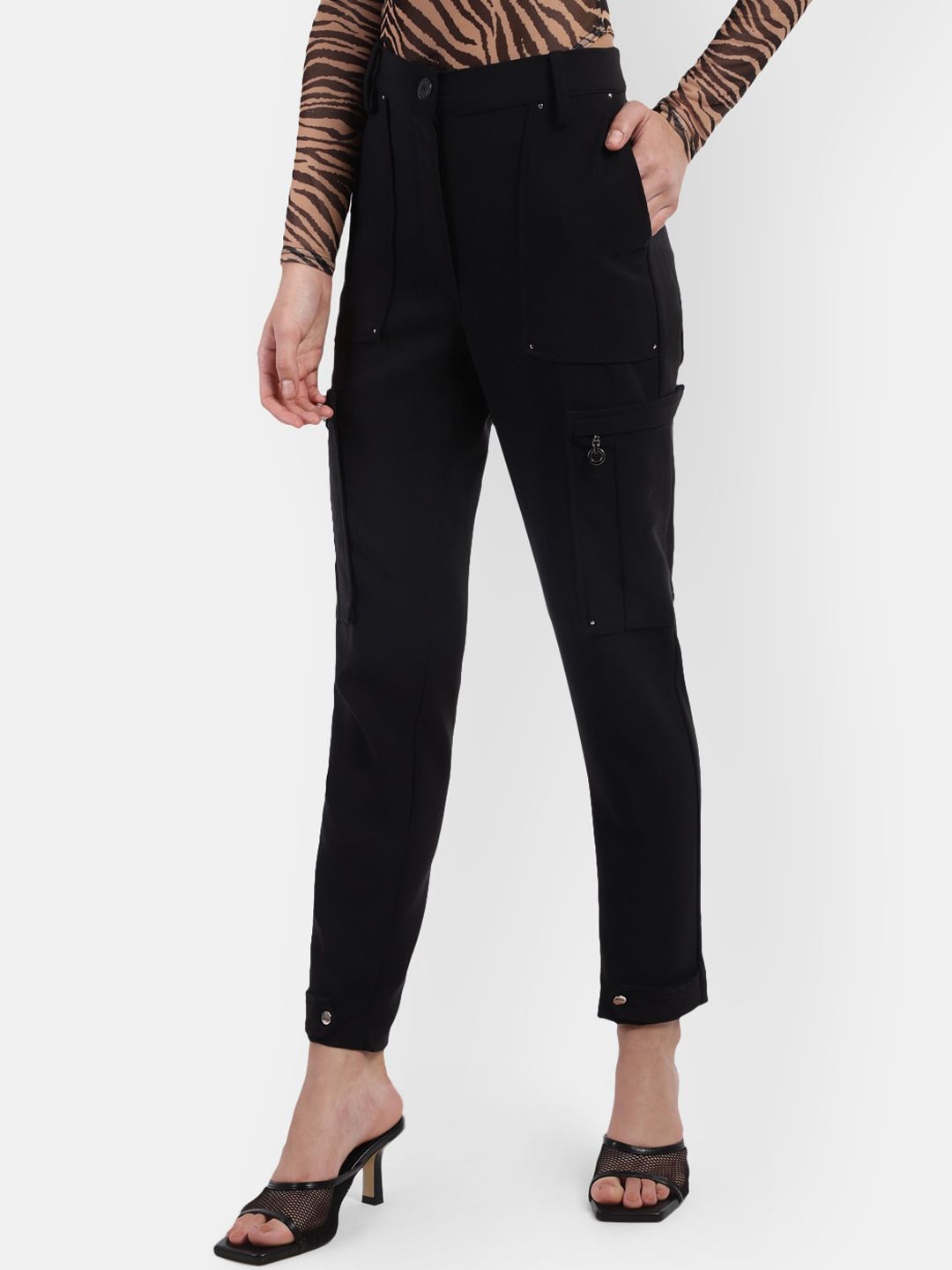 R26 Women Black Straight Fit Trousers Price in India