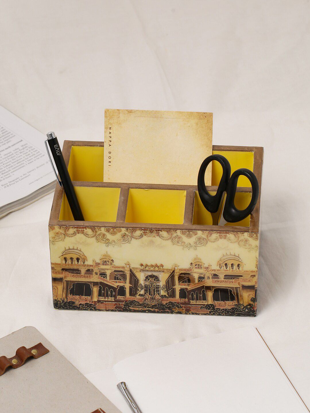 Tistabene Cream-Coloured & Brown Printed Wooden Afreen Organizer Price in India