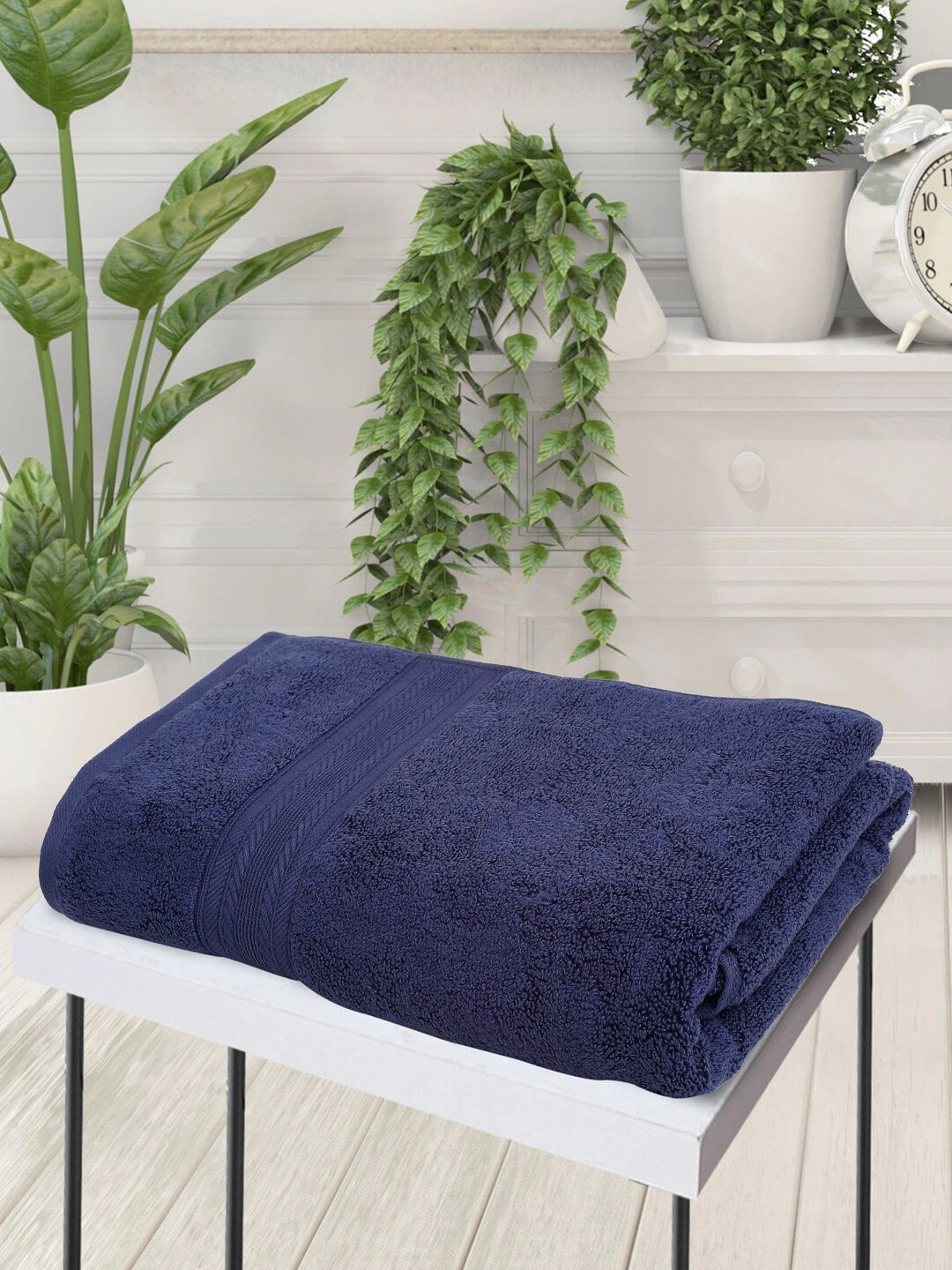 Creeva Navy Blue Solid 425 GSM Cotton Bath Towel Price in India