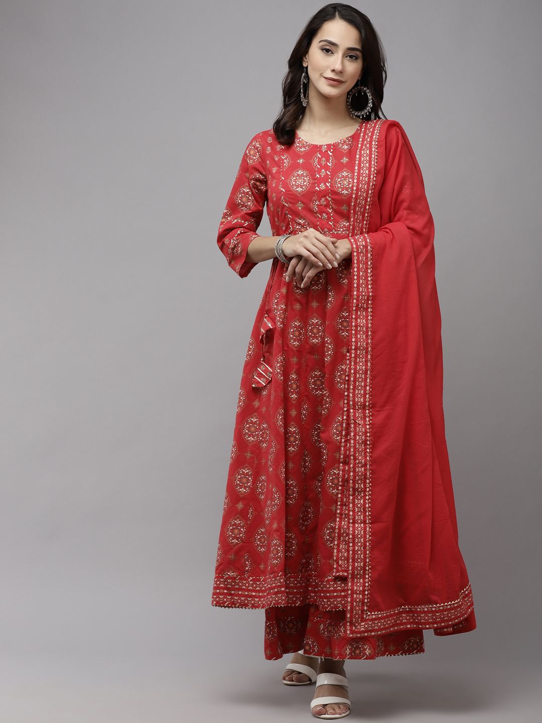 Ishin Women Red Floral Embroidered Regular Gotta Patti Pure Cotton Kurta with Palazzos & With Dupatta