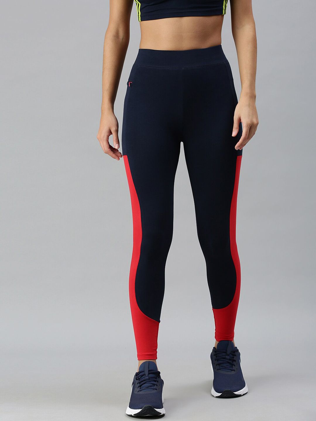 De Moza Women Navy Blue & Red Colourblocked Active Wear Tights Price in India