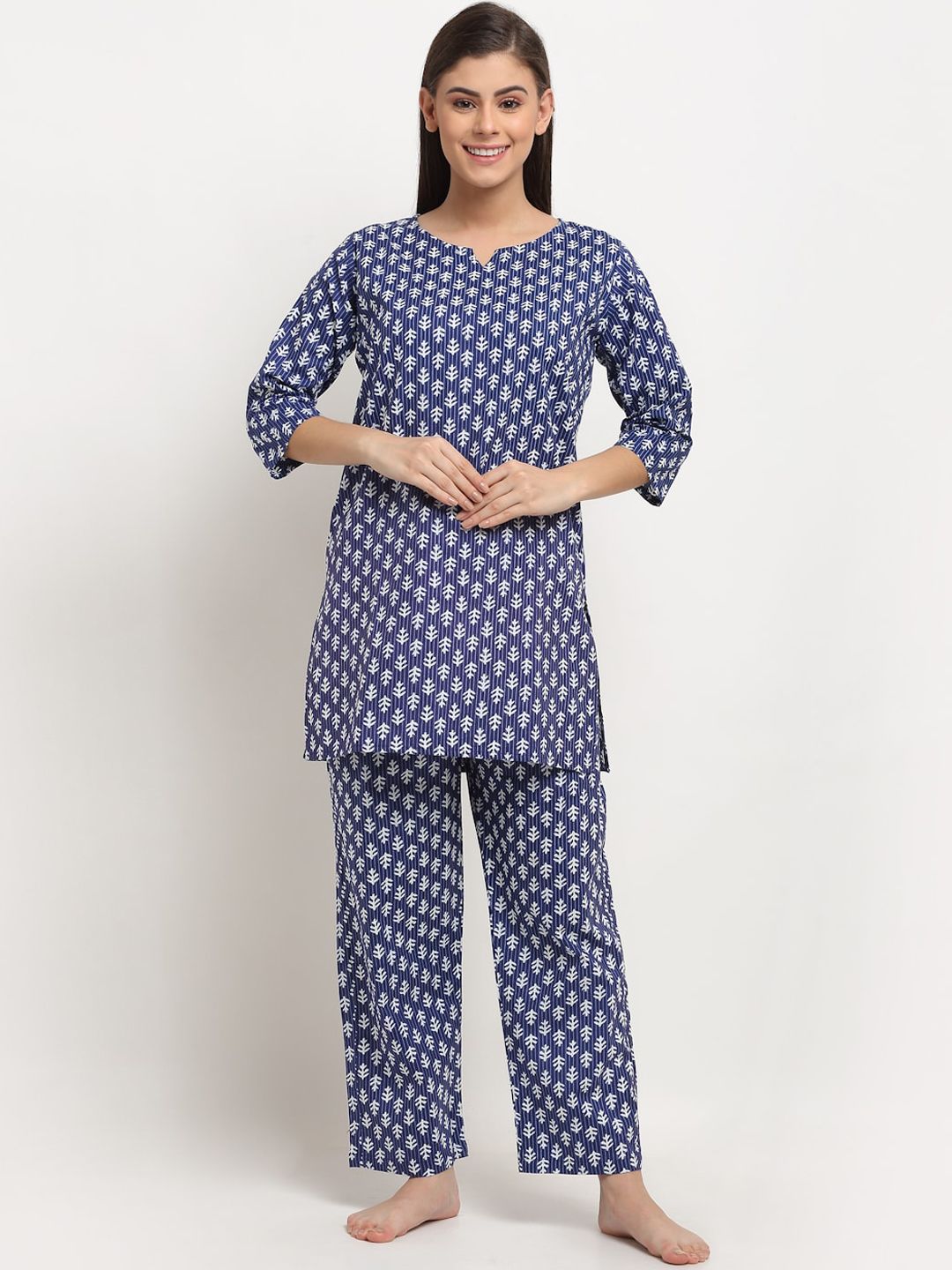 NEUDIS Women Blue & White Pure Cotton Printed Night suit Price in India