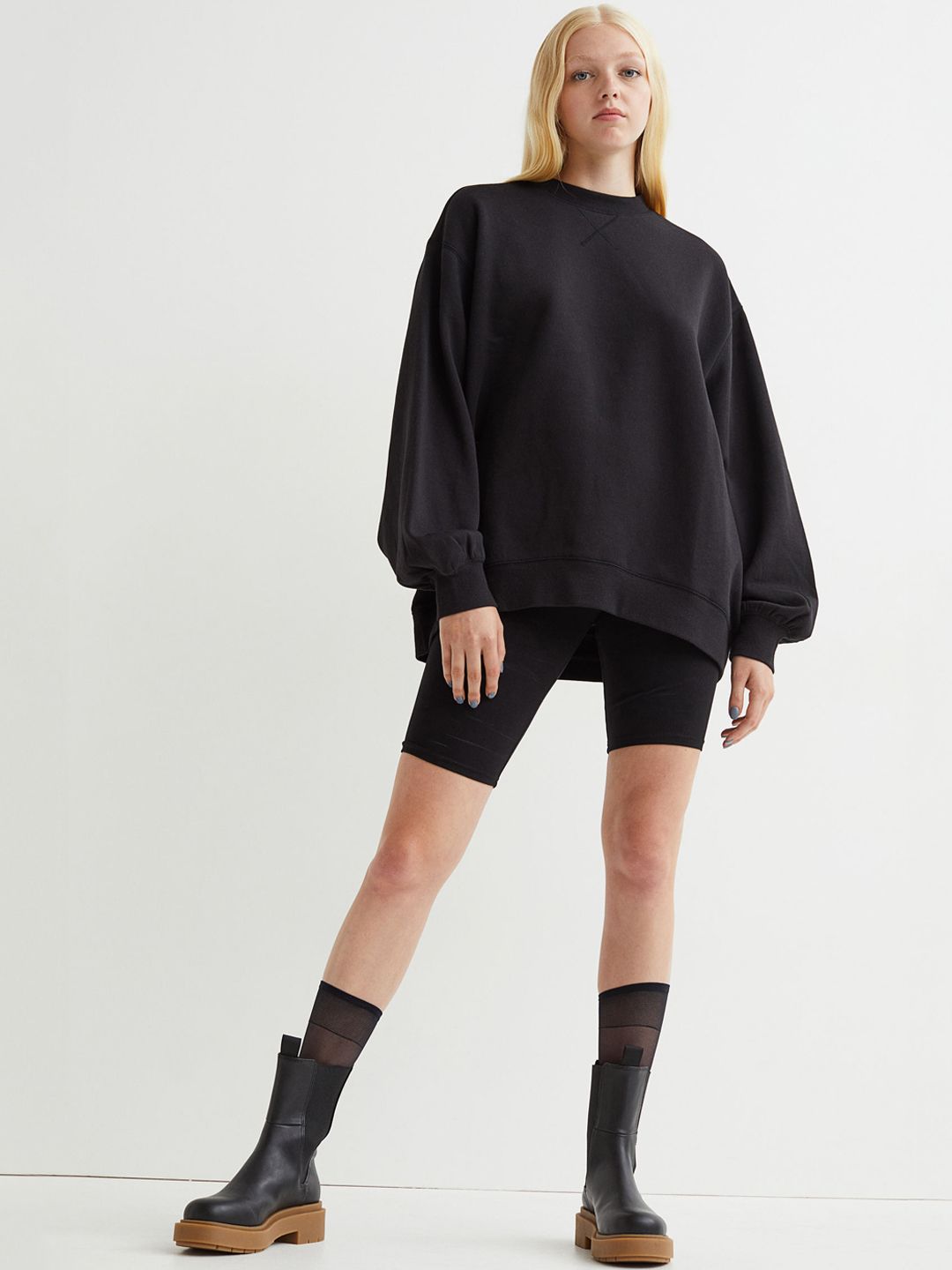 H&M Women Black Solid Sweatshirt Price in India