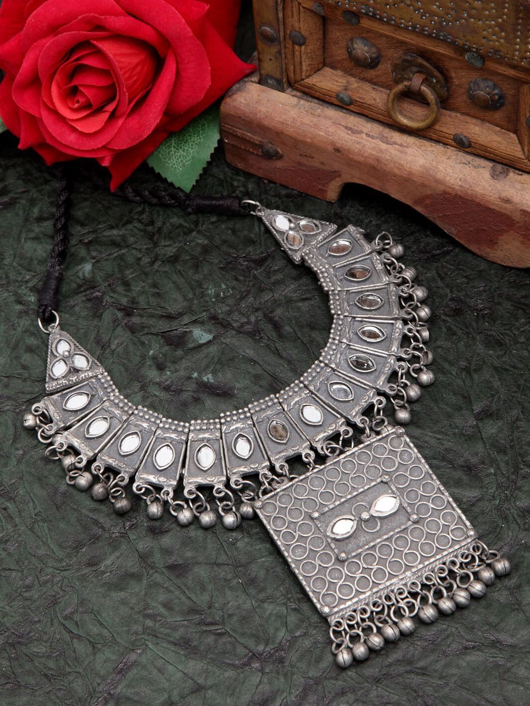 Moedbuille Women Silver Mirror Studded Antique Necklace Price in India