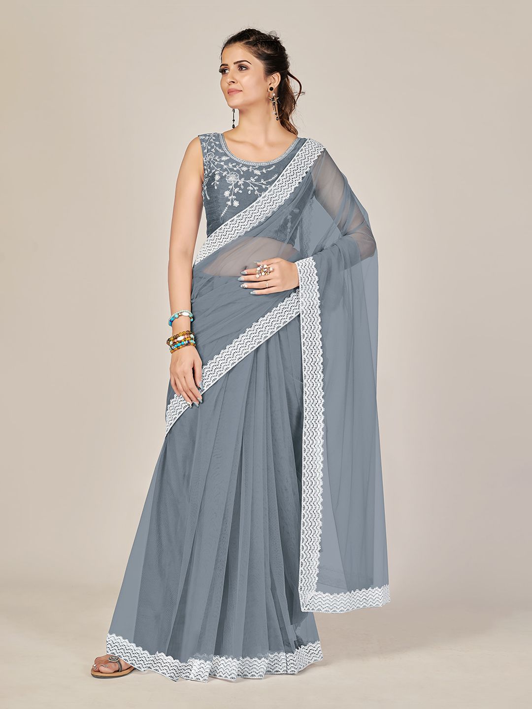 SUTRAM Grey & White Net Saree