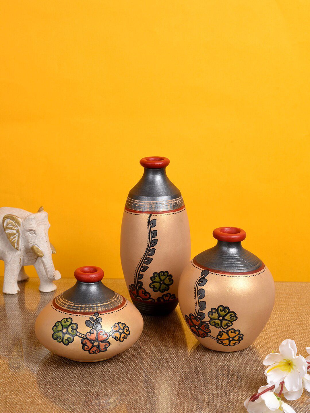 AAKRITI ART CREATIONS Set of 3 Gold-Toned & Grey Madhubani Print Vases Price in India